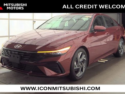 Used 2024 Hyundai Elantra SEL w/ Convenience Package image 1