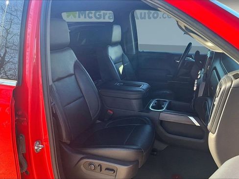 Used 2019 GMC Sierra 1500 SLT w/ SLT Premium Package image 28