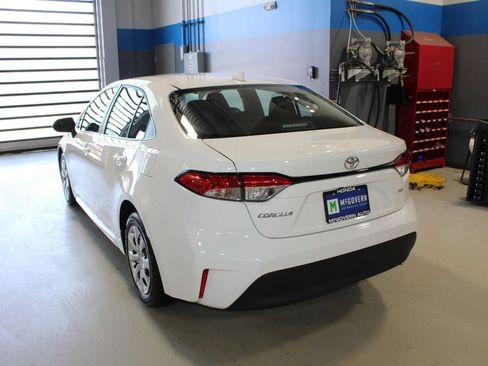 Used 2024 Toyota Corolla LE FWD image 34