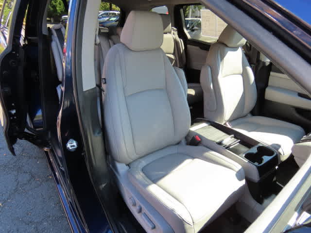 Used 2024 Honda Odyssey Touring image 19