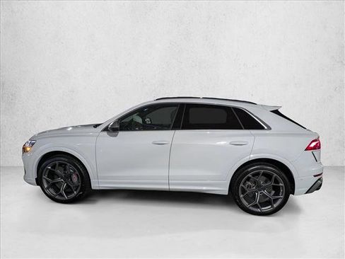 New 2026 Audi RS Q8 performance image 9