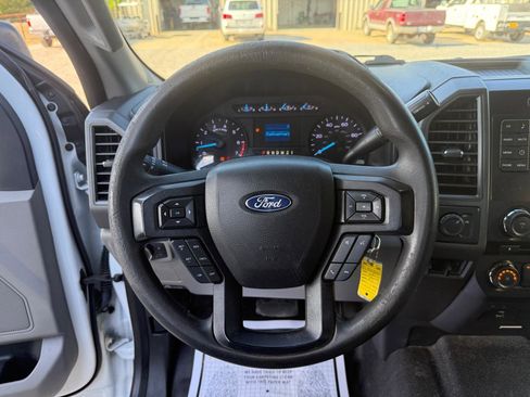 Used 2018 Ford F250 XL w/ Power Equipment Group image 18