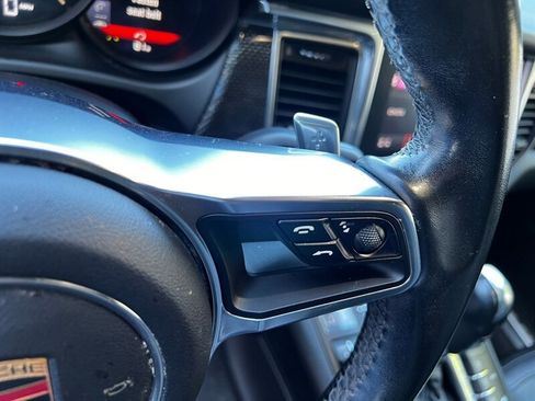 Used 2018 Porsche Macan GTS AWD/4WD image 34
