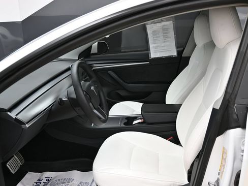 Used 2022 Tesla Model 3 Performance AWD/4WD image 16