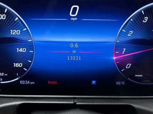Used 2024 Mercedes-Benz C 300 Sedan image 17