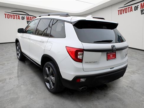 Used 2021 Honda Passport Touring image 3