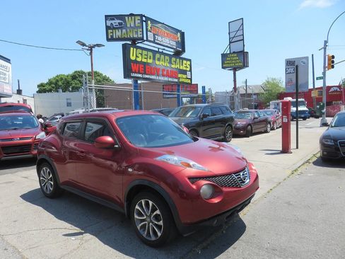 Used 2011 Nissan Juke SL AWD/4WD image 3