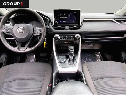 Used 2025 Toyota RAV4 LE AWD/4WD image 16