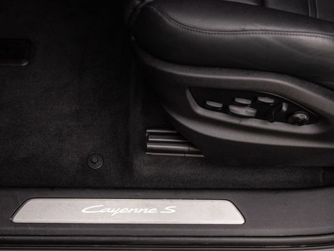 Certified 2026 Porsche Cayenne S AWD/4WD image 21