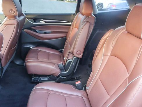 Used 2021 Buick Enclave Avenir w/ Avenir Technology Package image 16