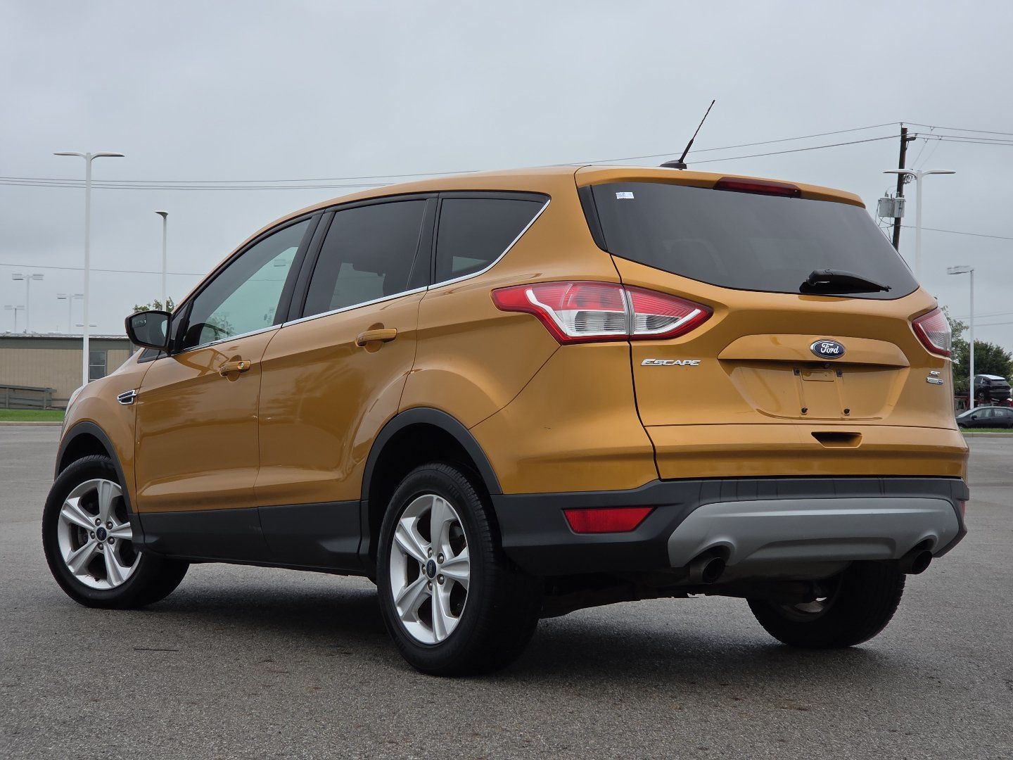 Used 2016 Ford Escape SE AWD/4WD image 14