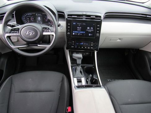 Used 2024 Hyundai Tucson SEL image 17