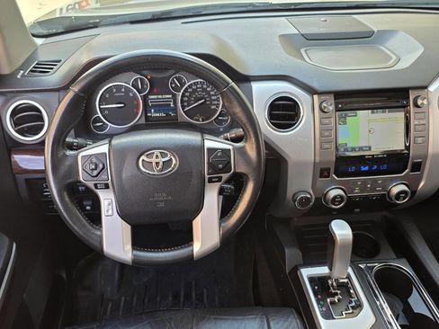 Used 2017 Toyota Tundra Limited w/ Limited Premium Package image 10