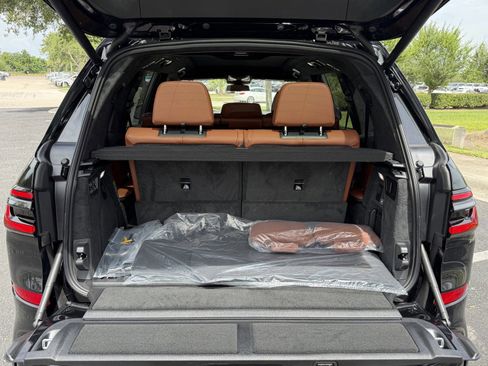New 2027 BMW X7 M60i AWD/4WD image 11
