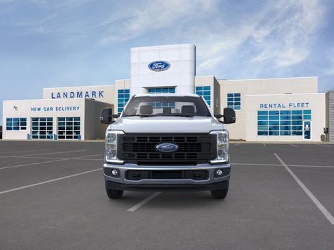 New 2023 Ford F250 XL w/ XL Chrome Package image 6