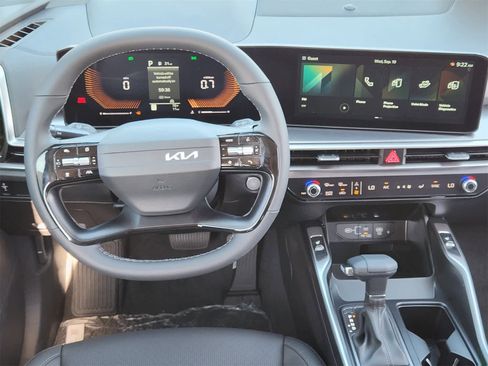 New 2026 Kia Sorento S w/ S Panoramic Sunroof Package image 26