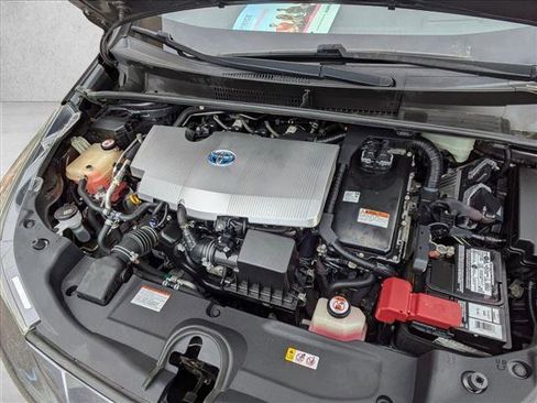 Used 2017 Toyota Prius Three image 24