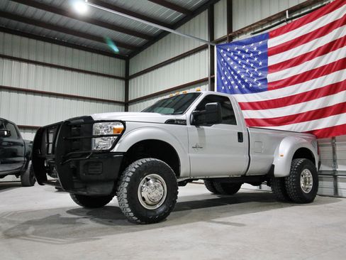 Used 2012 Ford F350 XL AWD/4WD image 1