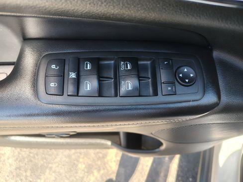 Used 2015 Jeep Grand Cherokee Limited AWD/4WD image 21
