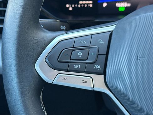 Used 2022 Volkswagen Taos S image 27