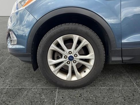 Used 2018 Ford Escape SE AWD/4WD image 15