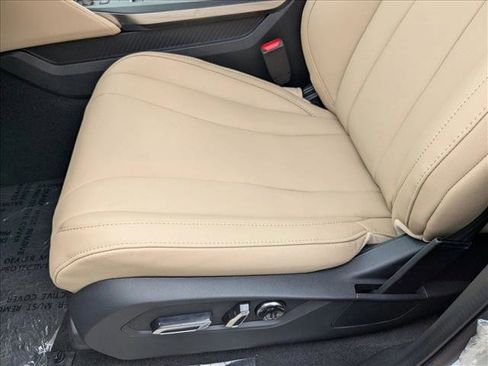 New 2026 Acura MDX SH-AWD image 4