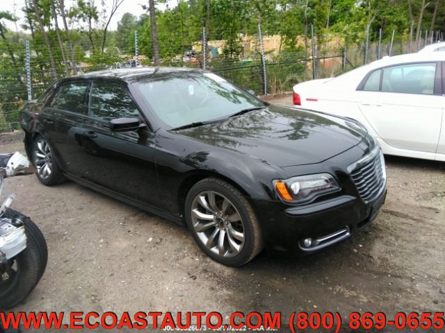 Used 2014 Chrysler 300 S RWD image 1