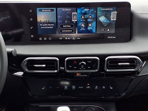 New 2026 Nissan Sentra SV w/ SV Convenience Package FWD image 13