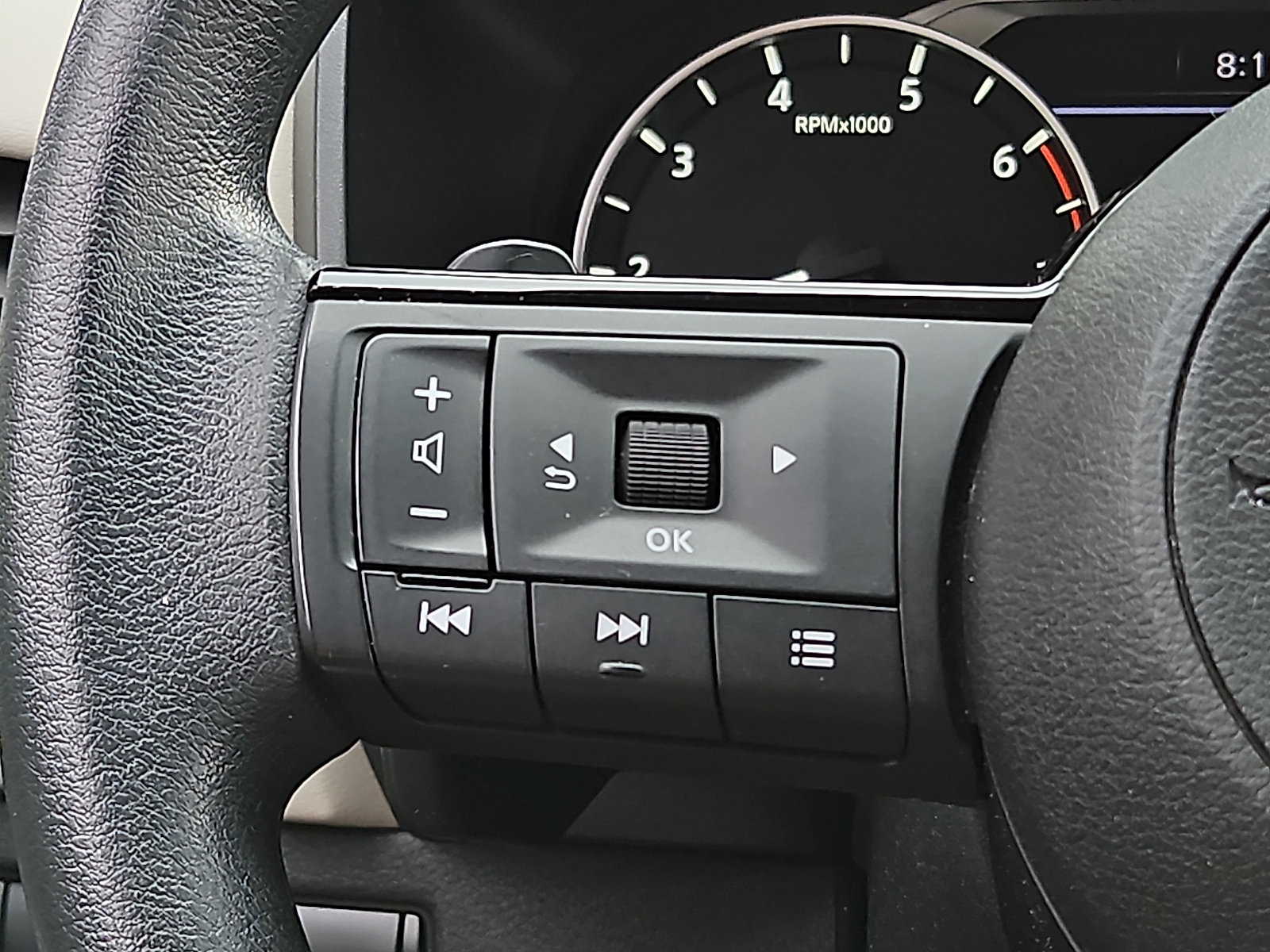 Certified 2023 Nissan Rogue SV AWD/4WD image 19