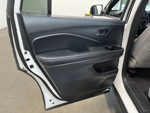 Used 2023 Honda Passport EX-L image 19