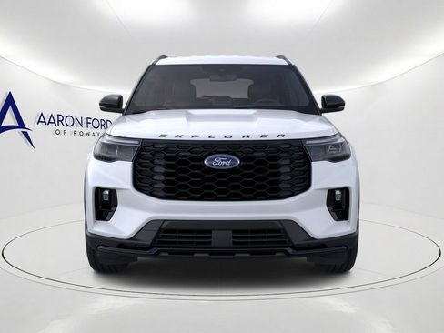 New 2026 Ford Explorer ST-Line w/ Premium Package RWD image 7