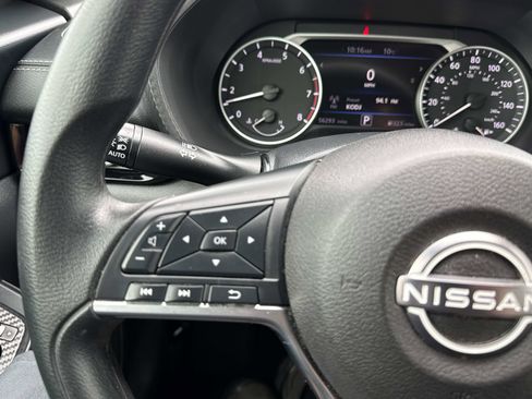 Used 2024 Nissan Sentra SV FWD image 24