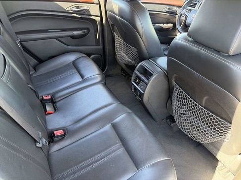 Used 2013 Cadillac SRX Luxury image 15