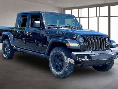 Used 2022 Jeep Gladiator Sport AWD/4WD image 11
