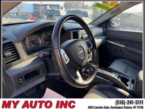 Used 2008 Jeep Grand Cherokee Laredo image 23