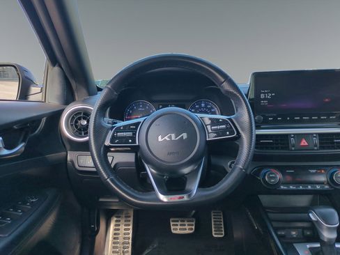 Used 2023 Kia Forte GT-Line w/ GT-Line Premium Package image 12