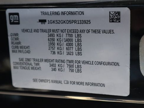 Used 2023 GMC Yukon XL SLT image 60
