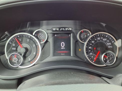 New 2026 RAM 3500 Big Horn AWD/4WD image 14