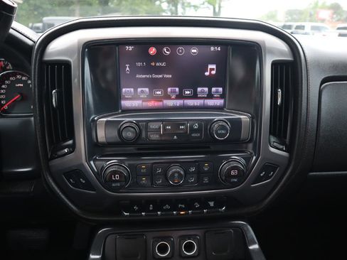 Used 2016 GMC Sierra 2500 SLT w/ All-Terrain HD Package AWD/4WD image 11