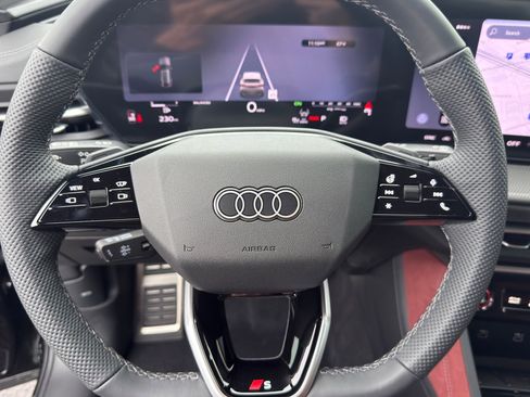 New 2026 Audi SQ5 Prestige AWD/4WD image 15