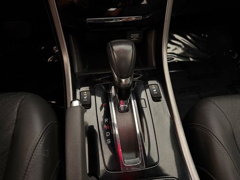 Used 2016 Honda Accord EX-L image 17