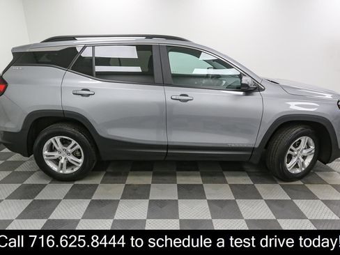 Used 2023 GMC Terrain SLE w/ Driver Convenience Package AWD/4WD image 7