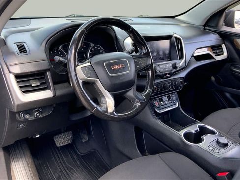 Used 2018 GMC Terrain SLE w/ Driver Convenience Package FWD image 17