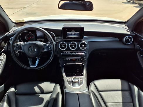 Used 2018 Mercedes-Benz GLC 300 image 10