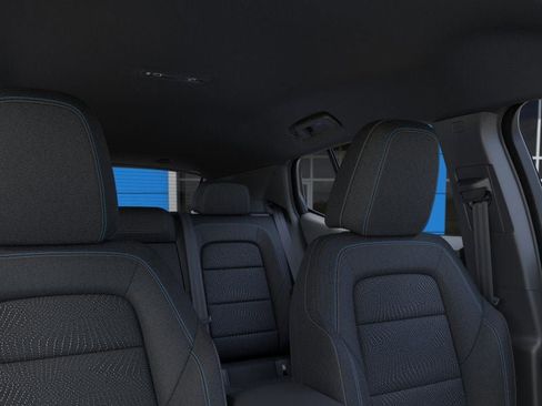 New 2025 Chevrolet Equinox EV LT image 24