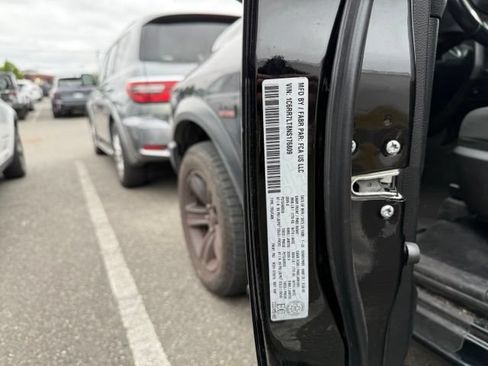 Used 2022 RAM 1500 Warlock AWD/4WD image 11
