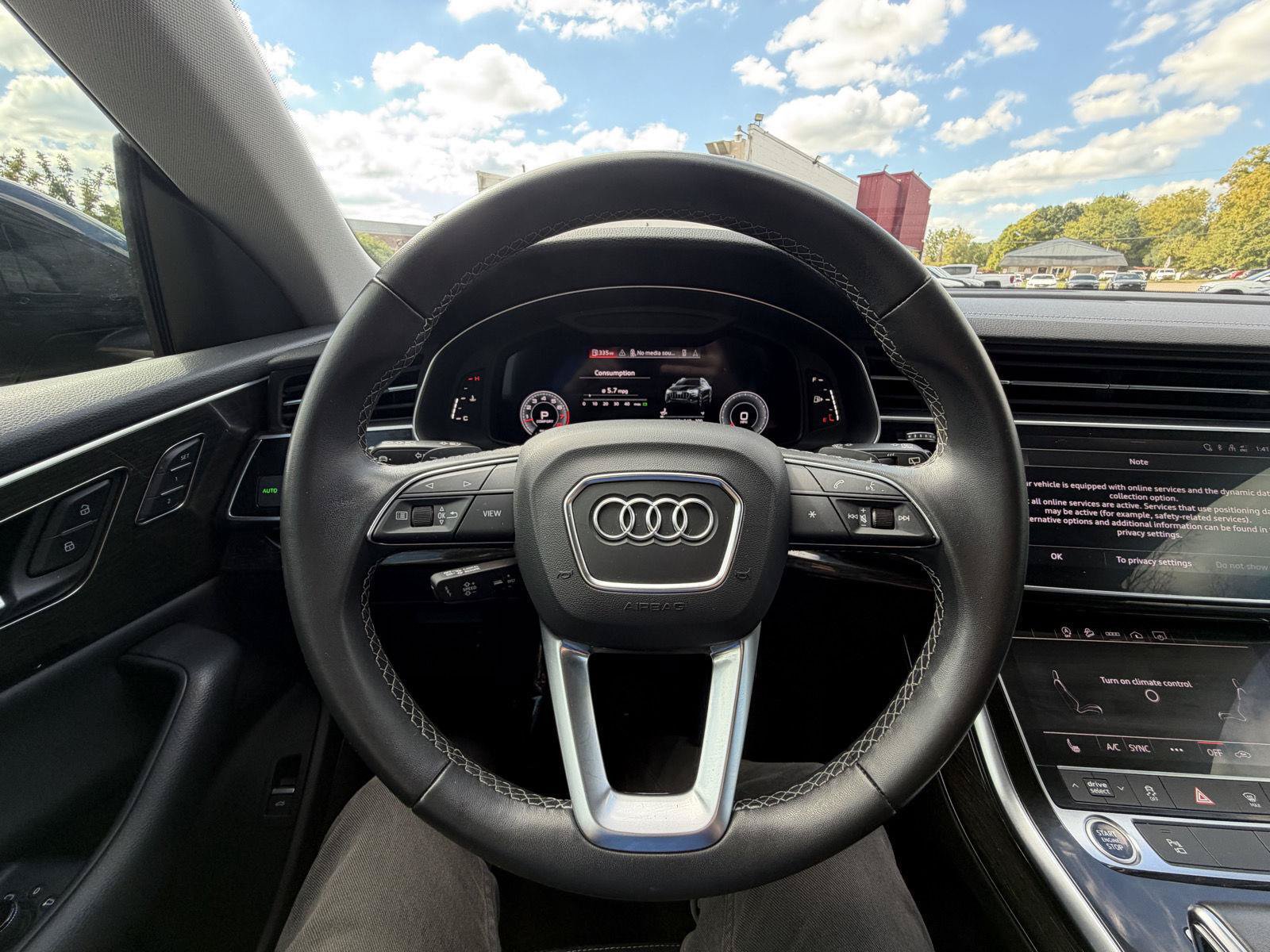 Used 2023 Audi Q8 Premium w/ Convenience Package AWD/4WD image 13