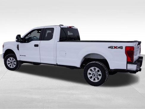 Used 2022 Ford F350 XLT image 8