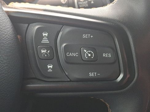 Used 2024 Jeep Wrangler Unlimited Sport AWD/4WD image 22