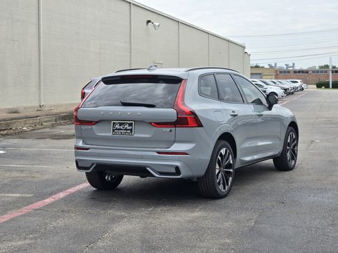 New 2026 Volvo XC60 B5 Plus w/ Protection Package Premier image 9